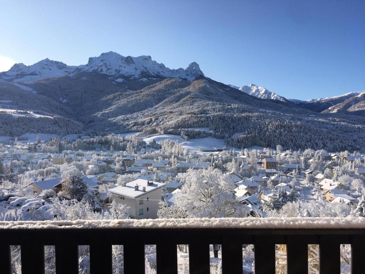 Appartement De Vacances Barcelonnette Exteriör bild
